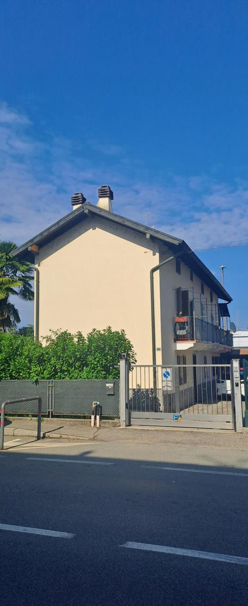 Villa Da Simona- Casa 4 Posti Letto + 4 Aggiuntivi Arona Exterior foto